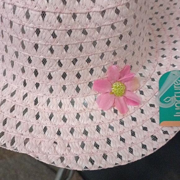 Hat - Picture 2 of 3